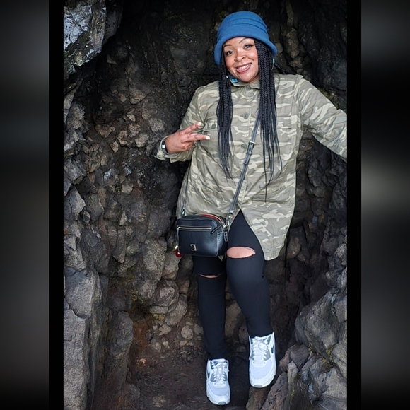 🚨BUYERS LIVE SHOW NOTIFICATION HEART THIS SO THAT YOU CAN KNOW WHEN I GO LIVE❤️ - Picture 3 of 16